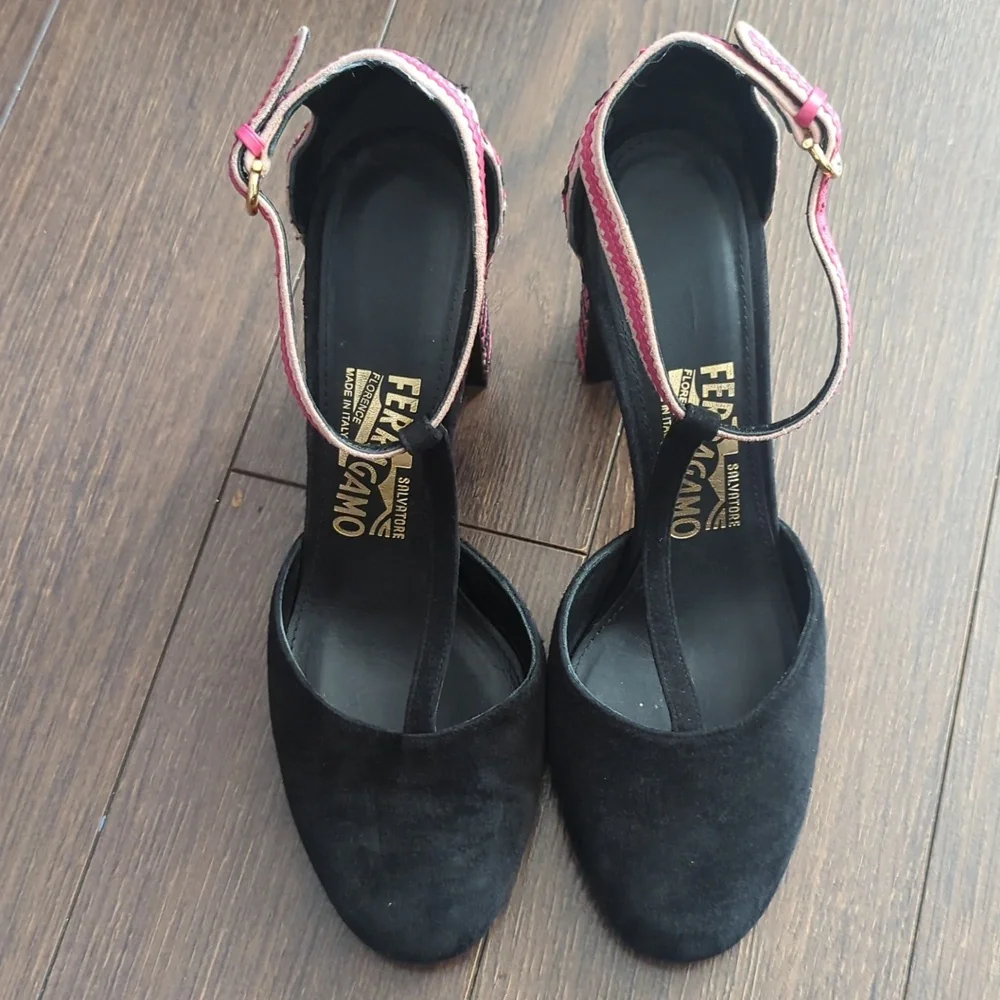 Salvatore Ferragamo Black/Pink Suede And Leather Fergie T-Strap Pumps - Picture 6 of 13